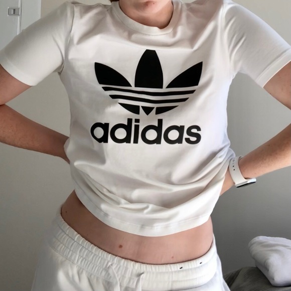 ADIDAS TSHIRT - Picture 2 of 2
